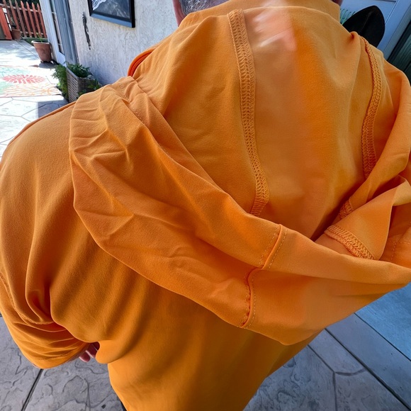 Team Shirt - Picture 3 of 12